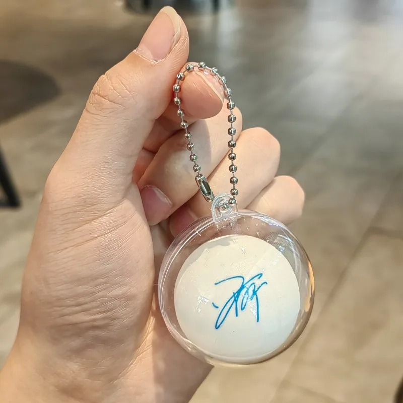 พวงกุญแจลายเซ็นนักกีฬาเทเบิลเท - Table Tennis Zhang Jike บทวิจารณ์และราคา